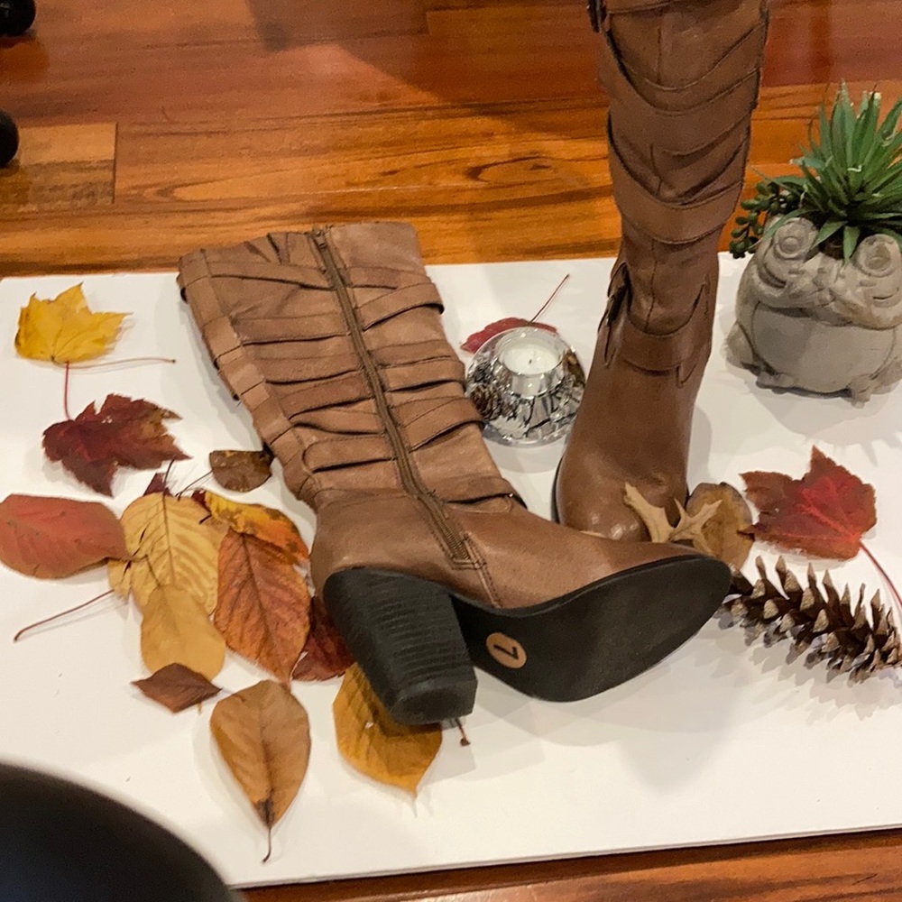 Women’s boots